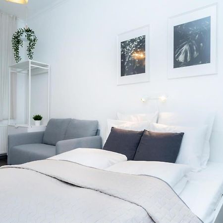 Ideal New Apartment In The Center Budapest Luaran gambar