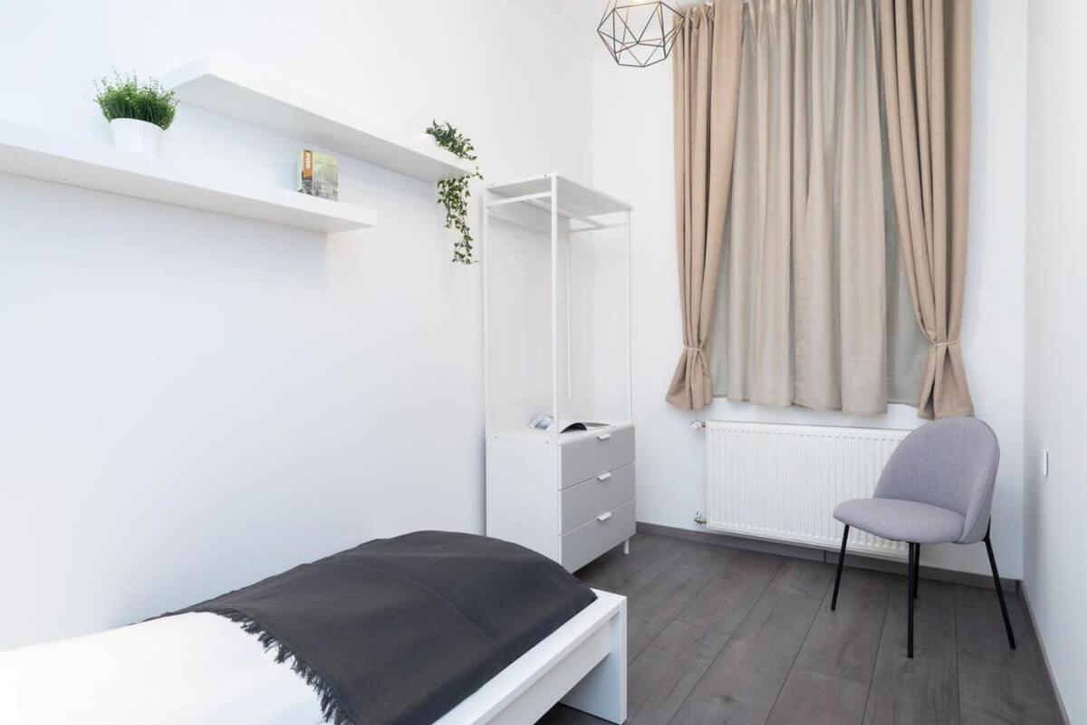 Ideal New Apartment In The Center Budapest Luaran gambar